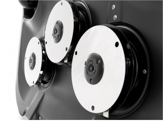 Automower® CEORA 546 EPOS, med aktiva hjulborstar